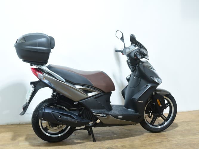 Comprar KYMCO AGILITY CITY 125 2023 de segunda mano KYMCO AGILITY CITY 125 2023 de segunda mano