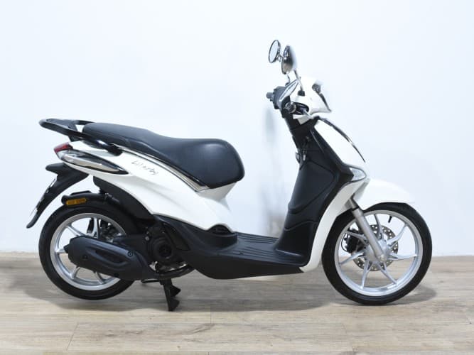 Comprar PIAGGIO LIBERTY 50 2024 de segunda mano PIAGGIO LIBERTY 50 2024 de segunda mano