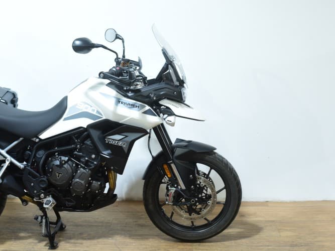 TRIUMPH TIGER 900 GT PRO (A) (TRES MALETAS) 2023 de segunda mano