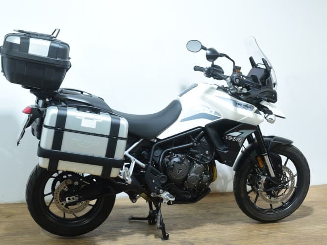 TRIUMPH TIGER 900 GT PRO (A) (TRES MALETAS) 2023 de segunda mano
