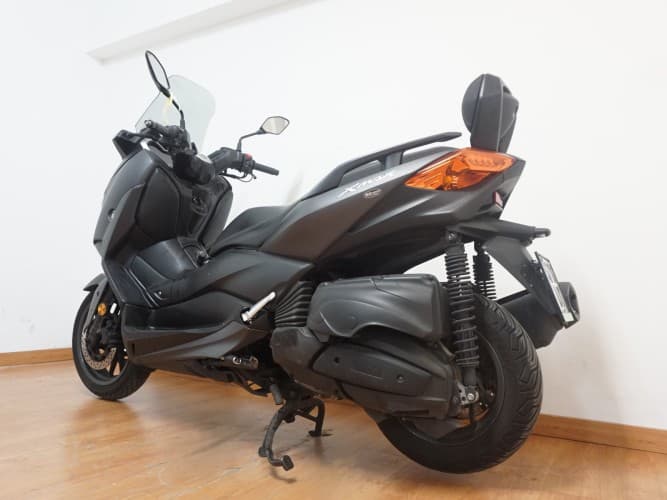 Comprar YAMAHA XMAX 400 2018 de segunda mano YAMAHA XMAX 400 2018 de segunda mano