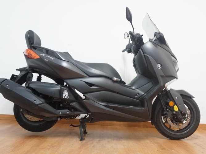 Comprar YAMAHA XMAX 400 2018 de segunda mano YAMAHA XMAX 400 2018 de segunda mano