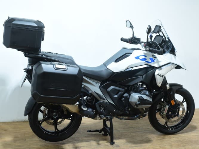 Comprar BMW R 1300 GS (3 MALETAS) (3 PACKS) (REVI 50.0000 OK) 2024 de segunda mano BMW R 1300 GS (3 MALETAS) (3 PACKS) (REVI 50.0000 OK) 2024 de segunda mano