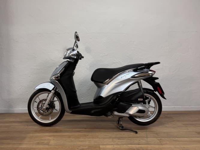 Comprar PIAGGIO LIBERTY 125 (IVA DEDUCIBLE) 2023 de segunda mano PIAGGIO LIBERTY 125 (IVA DEDUCIBLE) 2023 de segunda mano
