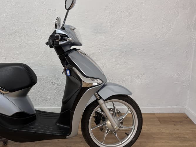 Comprar PIAGGIO LIBERTY 125 (IVA DEDUCIBLE) 2023 de segunda mano PIAGGIO LIBERTY 125 (IVA DEDUCIBLE) 2023 de segunda mano