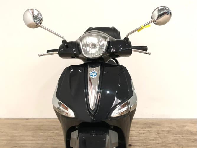 Comprar PIAGGIO LIBERTY 125 (IVA DEDUCIBLE) 2022 de segunda mano PIAGGIO LIBERTY 125 (IVA DEDUCIBLE) 2022 de segunda mano