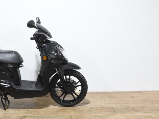 Comprar SYM SYMPHONY 125 ST LC (IVA DEDUCIBLE) 2022 de segunda mano SYM SYMPHONY 125 ST LC (IVA DEDUCIBLE) 2022 de segunda mano