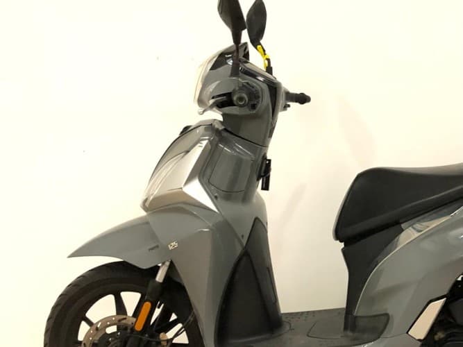 Comprar SYM SYMPHONY 125 ST LC (IVA DEDUCIBLE) 2022 de segunda mano SYM SYMPHONY 125 ST LC (IVA DEDUCIBLE) 2022 de segunda mano