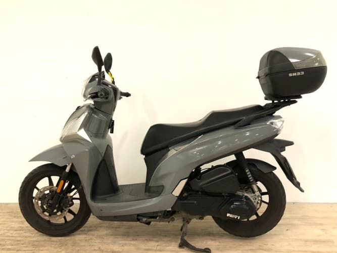 Comprar SYM SYMPHONY 125 ST LC (IVA DEDUCIBLE) 2022 de segunda mano SYM SYMPHONY 125 ST LC (IVA DEDUCIBLE) 2022 de segunda mano
