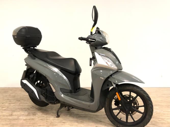 Comprar SYM SYMPHONY 125 ST LC (IVA DEDUCIBLE) 2022 de segunda mano SYM SYMPHONY 125 ST LC (IVA DEDUCIBLE) 2022 de segunda mano