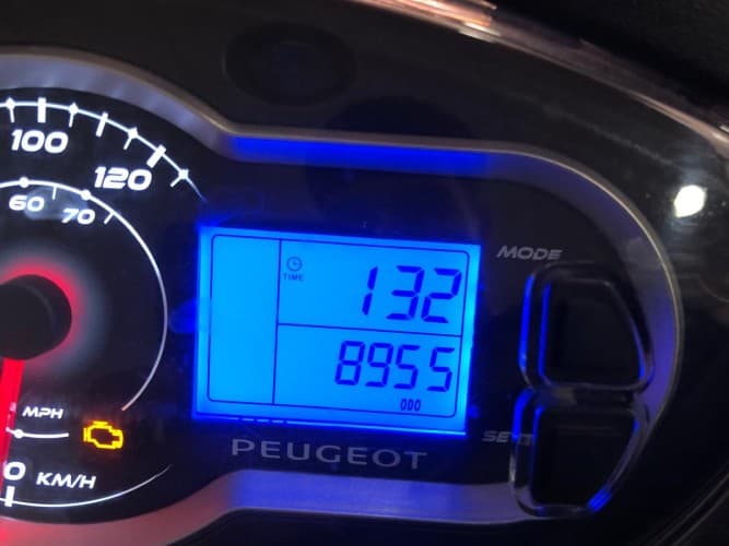 PEUGEOT TWEET 125 (IVA DEDUCIBLE) 2022 de segunda mano