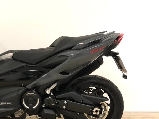 YAMAHA TMAX 560 TECH MAX 2022 de segunda mano