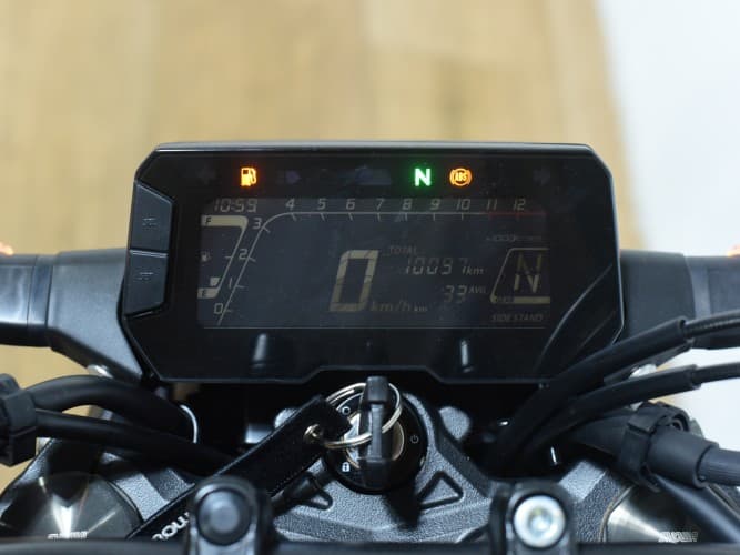 HONDA CB 125 R 2023 de segunda mano