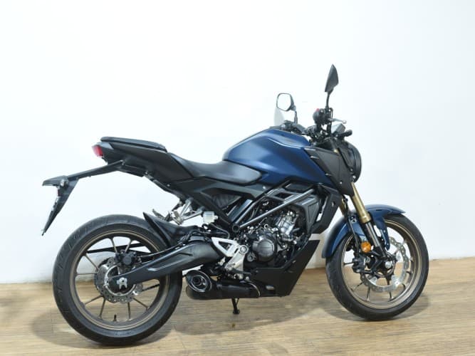 HONDA CB 125 R 2023 de segunda mano