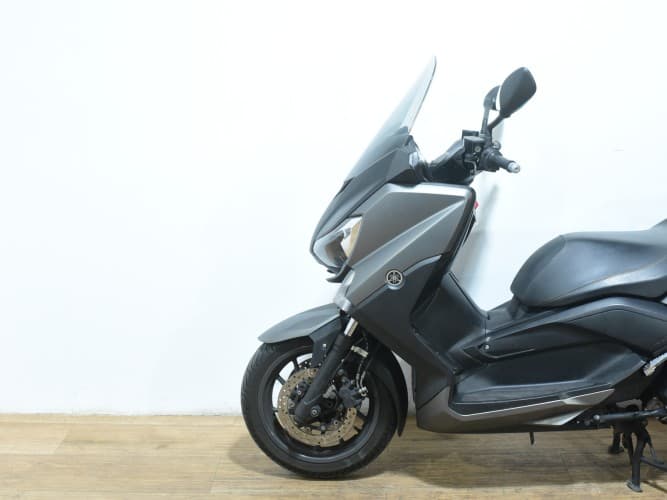 YAMAHA XMAX 400 2014 de segunda mano