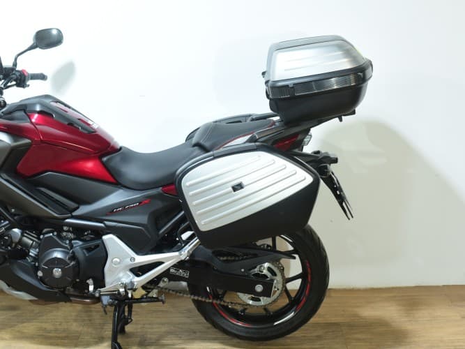 Comprar HONDA NC 750 X (A) (3 MALETAS) 2019 de segunda mano HONDA NC 750 X (A) (3 MALETAS) 2019 de segunda mano