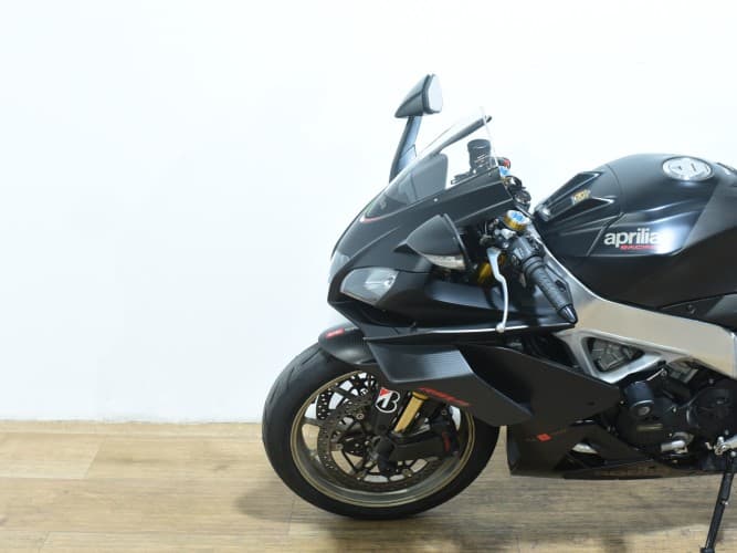 APRILIA RSV 4 1100 FACTORY (AKRAPOVIC DE SERIE) 2020 de segunda mano