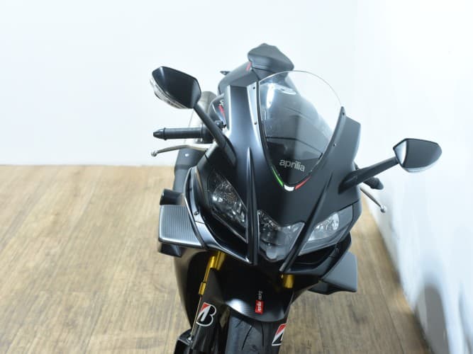 APRILIA RSV 4 1100 FACTORY (AKRAPOVIC DE SERIE) 2020 de segunda mano