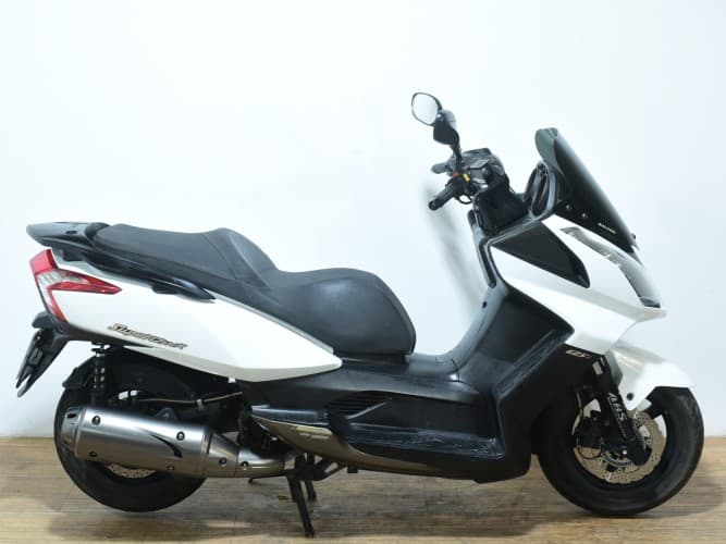 Comprar KYMCO SUPER DINK 125 2012 de segunda mano KYMCO SUPER DINK 125 2012 de segunda mano