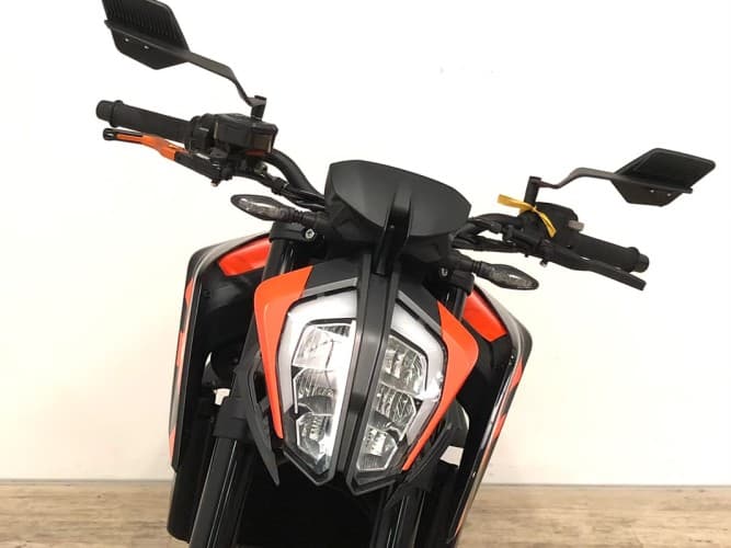Comprar KTM DUKE 890 GP 2023 de segunda mano KTM DUKE 890 GP 2023 de segunda mano