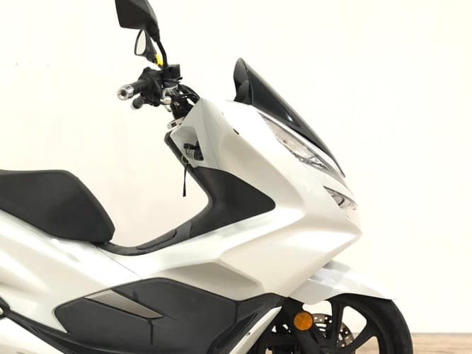 HONDA PCX 125 2018 de segunda mano