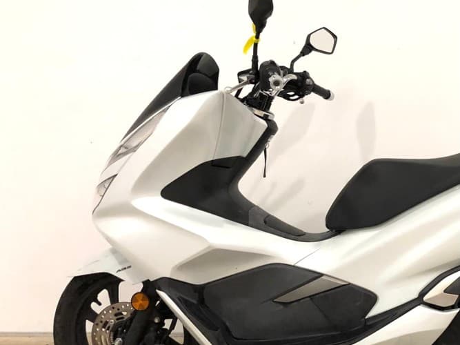 HONDA PCX 125 2018 de segunda mano