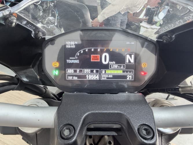 DUCATI MONSTER 821 STEALTH (A) 2019 de segunda mano