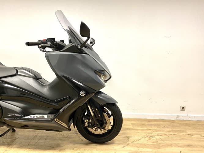 YAMAHA TMAX 560 TECH MAX 2021 de segunda mano