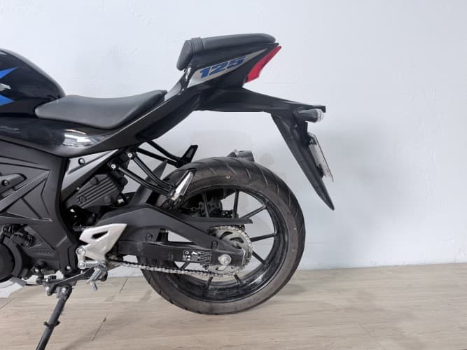 SUZUKI GSX S 125 2023 de segunda mano