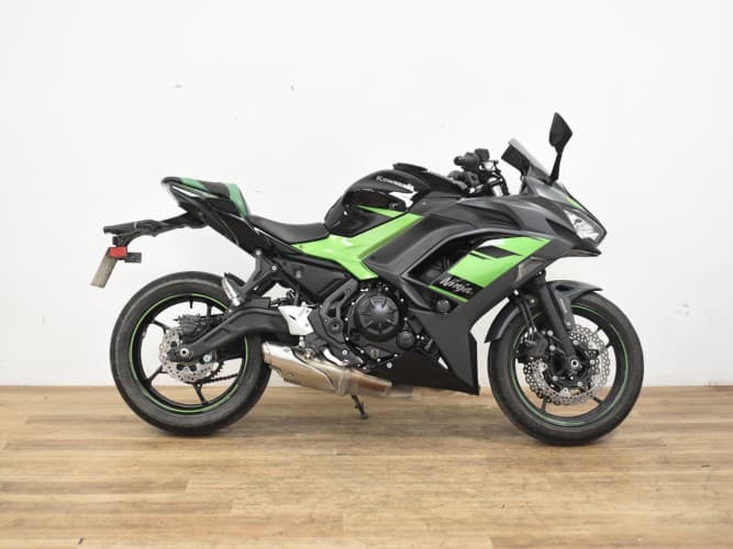 Comprar KAWASAKI NINJA 650 (A2) (MIVV) 2024 de segunda mano KAWASAKI NINJA 650 (A2) (MIVV) 2024 de segunda mano