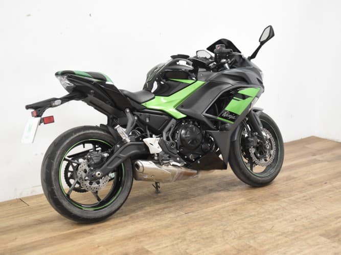 Comprar KAWASAKI NINJA 650 (A2) (MIVV) 2024 de segunda mano KAWASAKI NINJA 650 (A2) (MIVV) 2024 de segunda mano