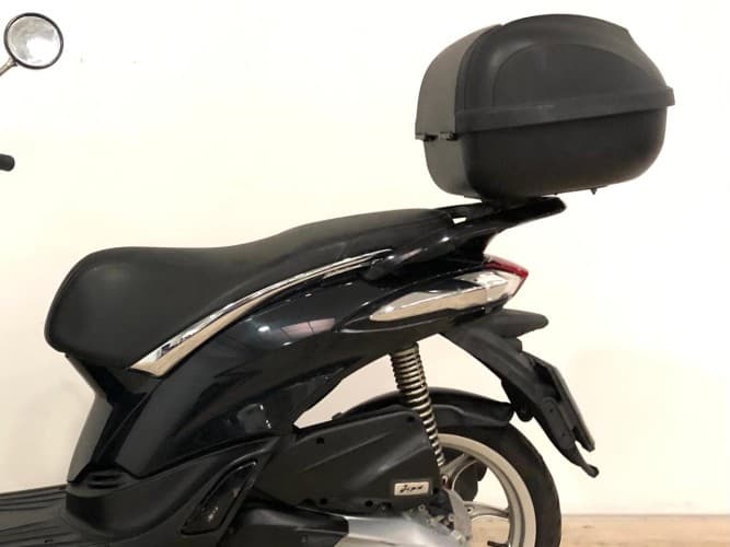 PIAGGIO LIBERTY 125 (IVA DEDUCIBLE) 2022 de segunda mano