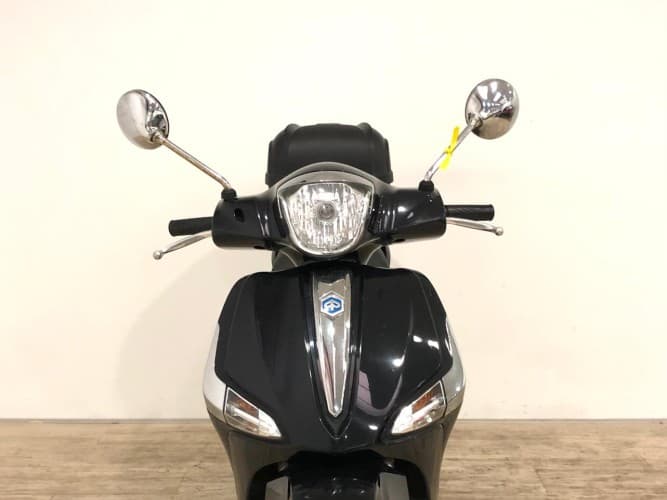 PIAGGIO LIBERTY 125 (IVA DEDUCIBLE) 2022 de segunda mano