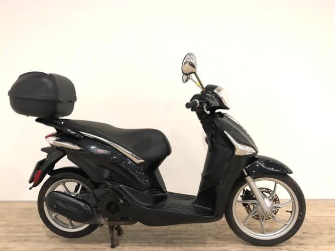 PIAGGIO LIBERTY 125 (IVA DEDUCIBLE) 2022 de segunda mano