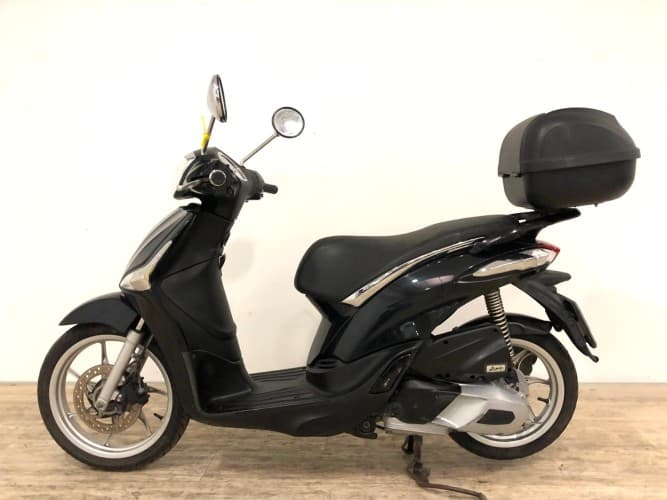 PIAGGIO LIBERTY 125 (IVA DEDUCIBLE) 2022 de segunda mano