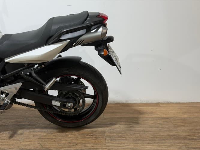 YAMAHA FZ 6 N (A) 2008 de segunda mano