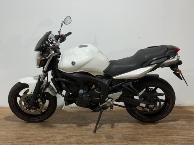 YAMAHA FZ 6 N (A) 2008 de segunda mano