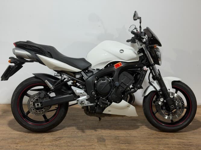 YAMAHA FZ 6 N (A) 2008 de segunda mano