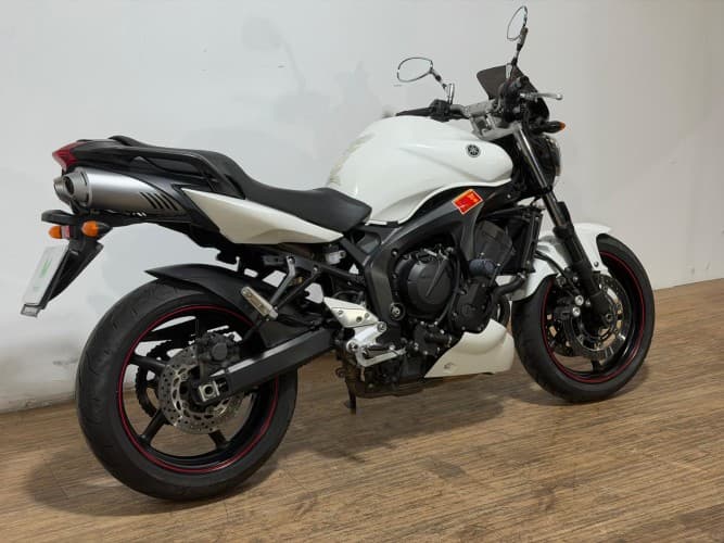 YAMAHA FZ 6 N (A) 2008 de segunda mano