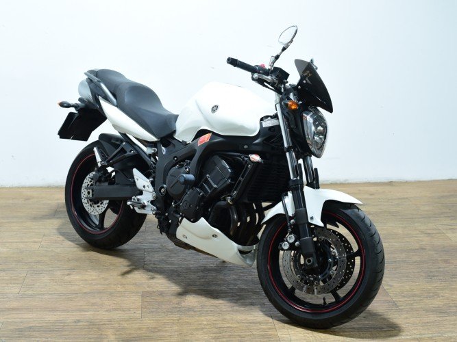 Comprar YAMAHA FZ 6 N (A) 2008 de segunda mano YAMAHA FZ 6 N (A) 2008 de segunda mano