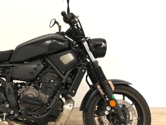 Comprar YAMAHA XSR 700 (A) 2022 de segunda mano YAMAHA XSR 700 (A) 2022 de segunda mano