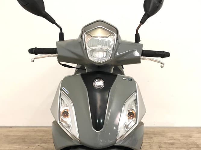 Comprar SYM SYMPHONY 125 2022 de segunda mano SYM SYMPHONY 125 2022 de segunda mano