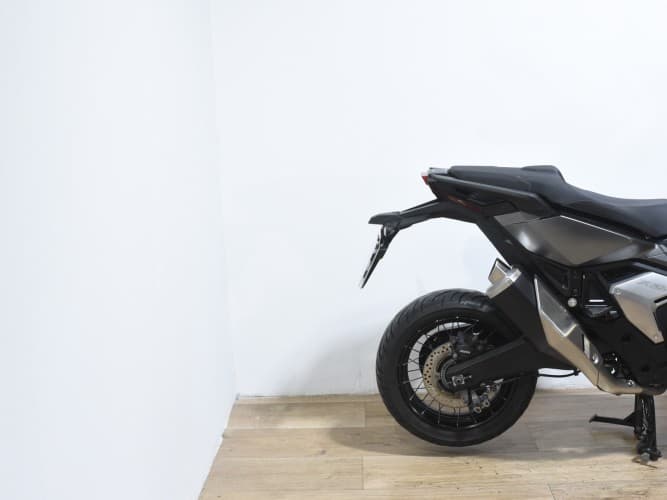 Comprar HONDA X-ADV 750 2023 de segunda mano HONDA X-ADV 750 2023 de segunda mano