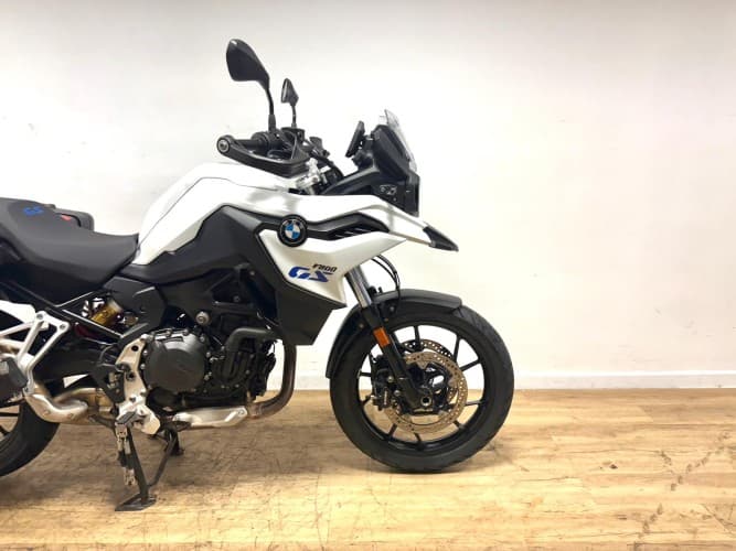 Comprar BMW F 800 GS (2 PACKS + 3 MAL) (IVA) (REVI 50K OK) 2024 de segunda mano BMW F 800 GS (2 PACKS + 3 MAL) (IVA) (REVI 50K OK) 2024 de segunda mano