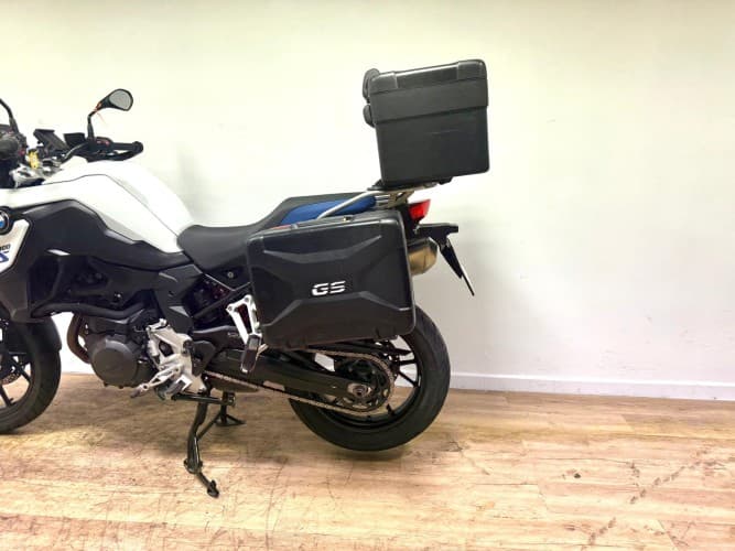 Comprar BMW F 800 GS (2 PACKS + 3 MAL) (IVA) (REVI 50K OK) 2024 de segunda mano BMW F 800 GS (2 PACKS + 3 MAL) (IVA) (REVI 50K OK) 2024 de segunda mano