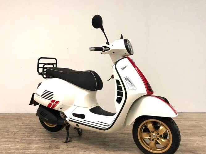 VESPA GTS 300 SUPER (IVA DEDUCIBLE) 2021 de segunda mano