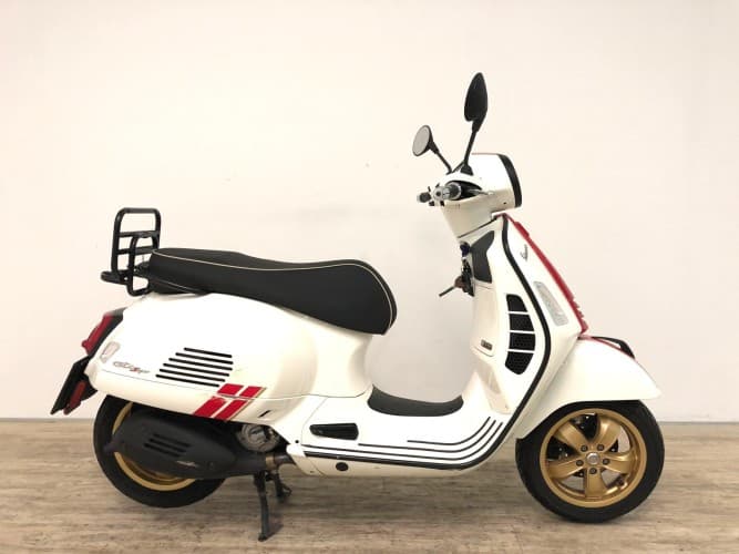 VESPA GTS 300 SUPER (IVA DEDUCIBLE) 2021 de segunda mano