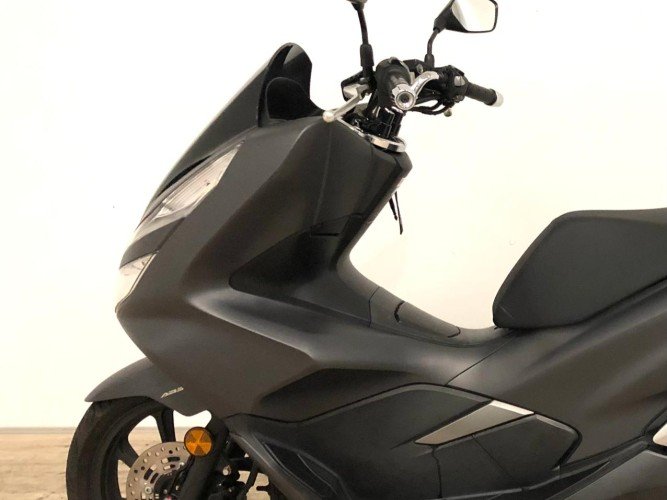 Comprar HONDA PCX 125 2018 de segunda mano HONDA PCX 125 2018 de segunda mano