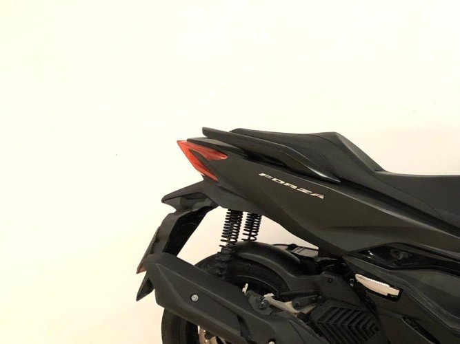 Comprar HONDA FORZA 125 2023 de segunda mano HONDA FORZA 125 2023 de segunda mano
