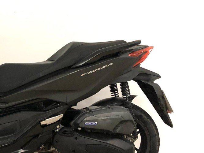Comprar HONDA FORZA 125 2023 de segunda mano HONDA FORZA 125 2023 de segunda mano